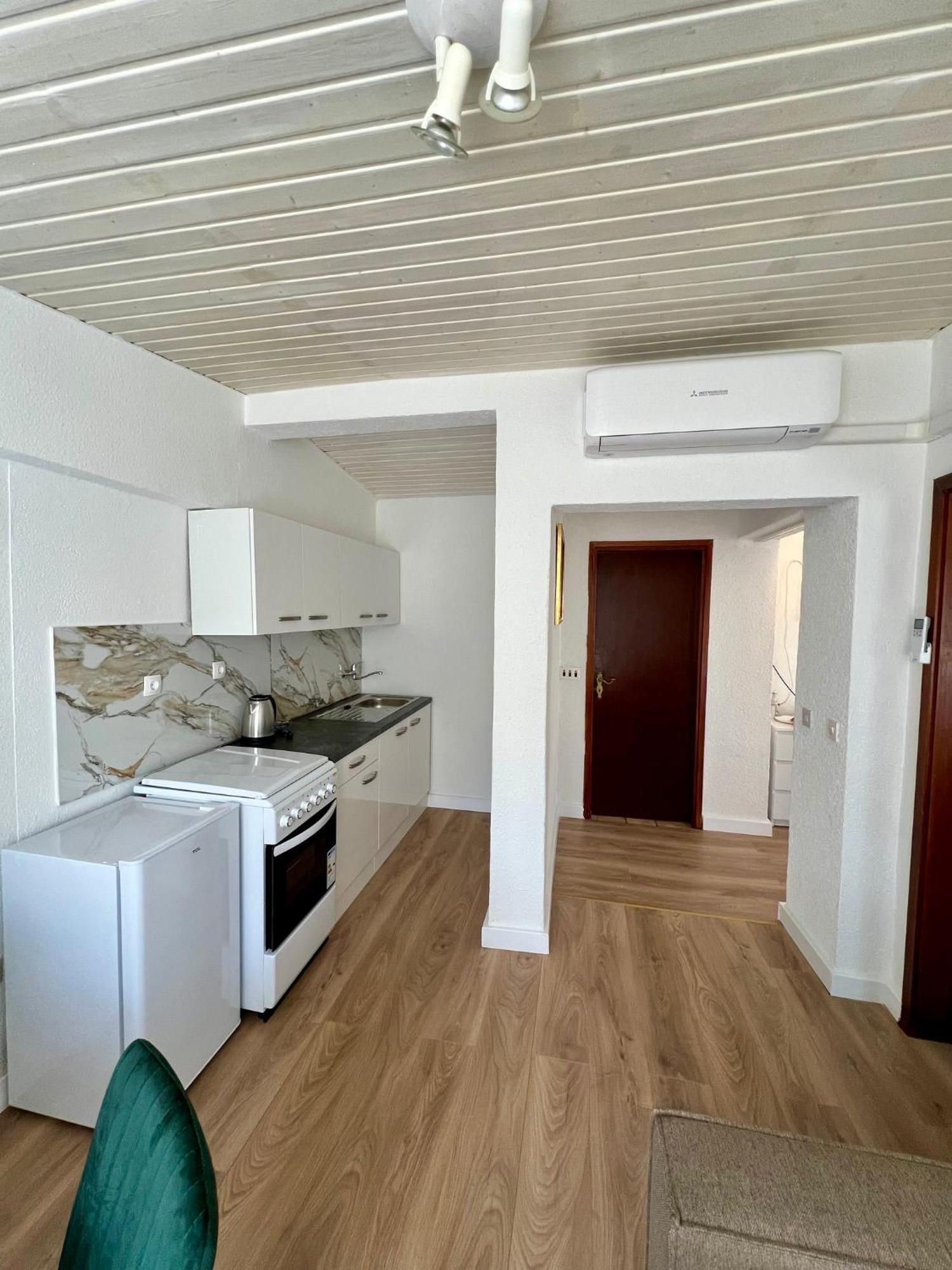 Apartment Jole Ражань Экстерьер фото